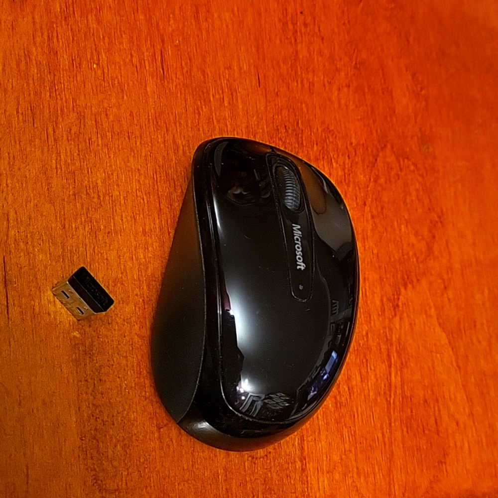 Microsoft wireless mouse